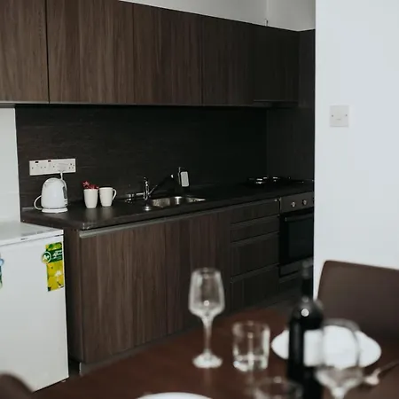 Ovis Apartahotel